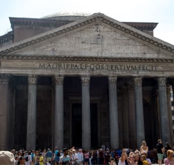 Pantheon: reserved entrance with audioguide